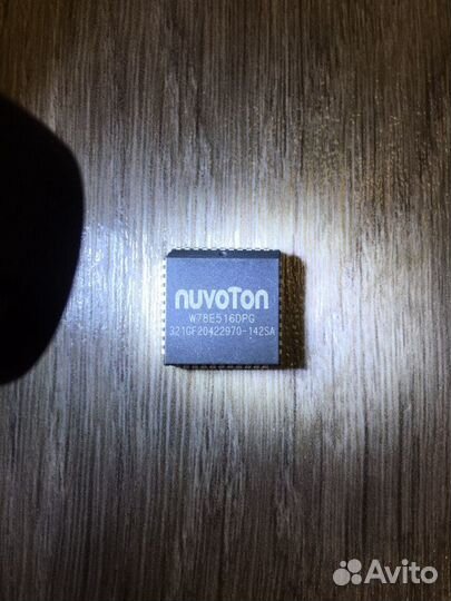 Процессоры nuvoton w78e516dpg,w78e365a40pl,nxp p89