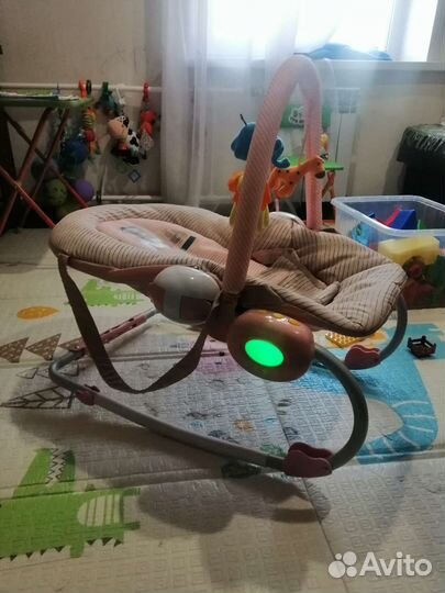 Детский шезлонг бебитон