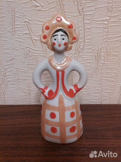 Фарфоровая статуэтка СССР