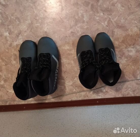 Лыжи и 2 пары ботинок Inovik