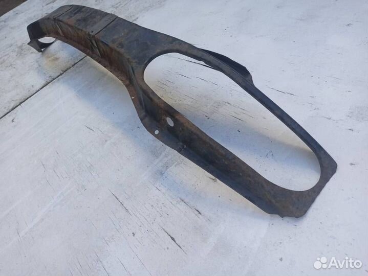 Усилитель переднего бампера Opel Omega B