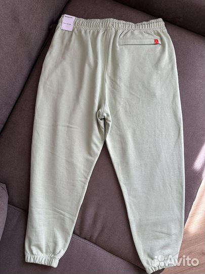 Продаю джоггеры Jordan PSG