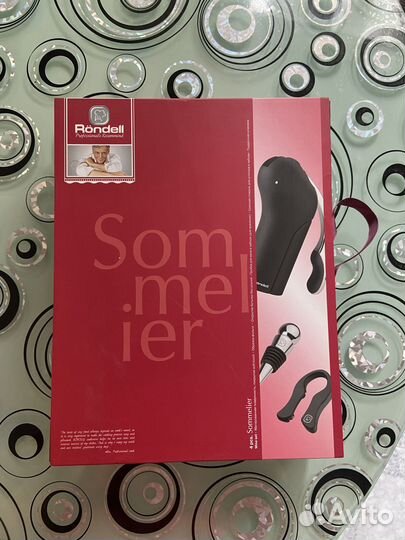 Подарочный набор для вина (винных аксессуаров)