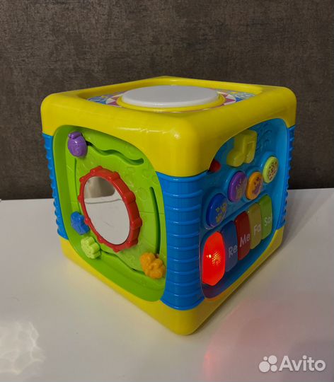 Развивающий куб для малышей