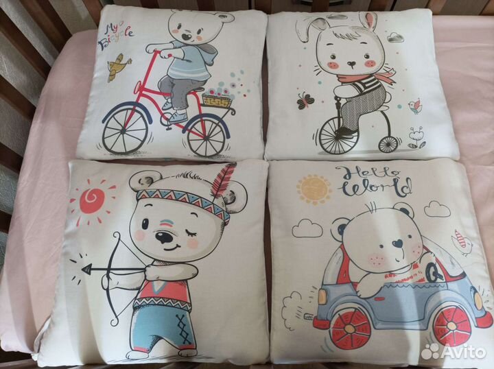 Комплект (бортики) в детскую кроватку