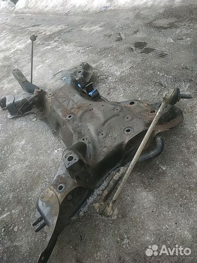 Подрамник Peugeot 308 1.6 120 л.с