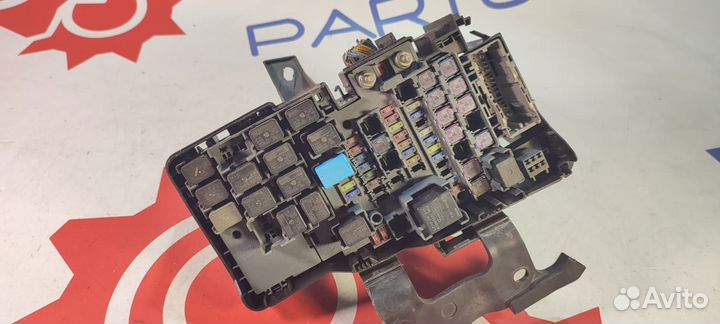 Блок предохранителей передний Mazda 6 GH