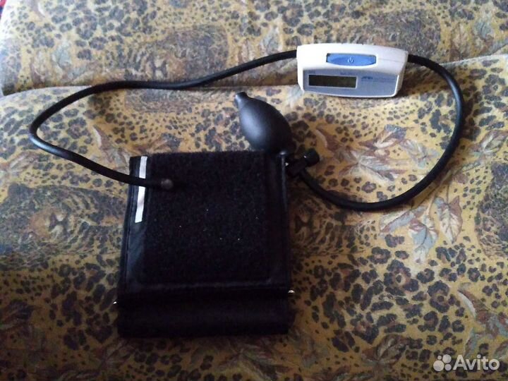 Тонометр полуавтоматический ua-604