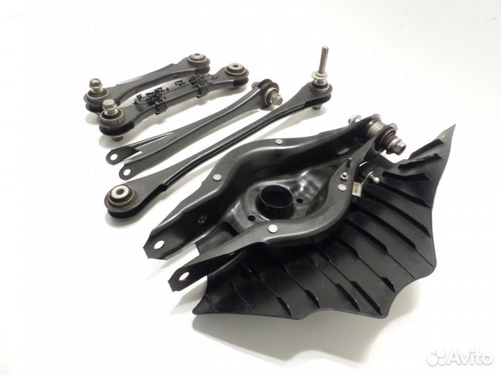 Задние рычаги правые BMW F20 F22 F30 F32 бмв
