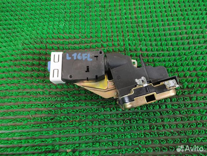 Замок двери передней левой Mitsubishi Space Star