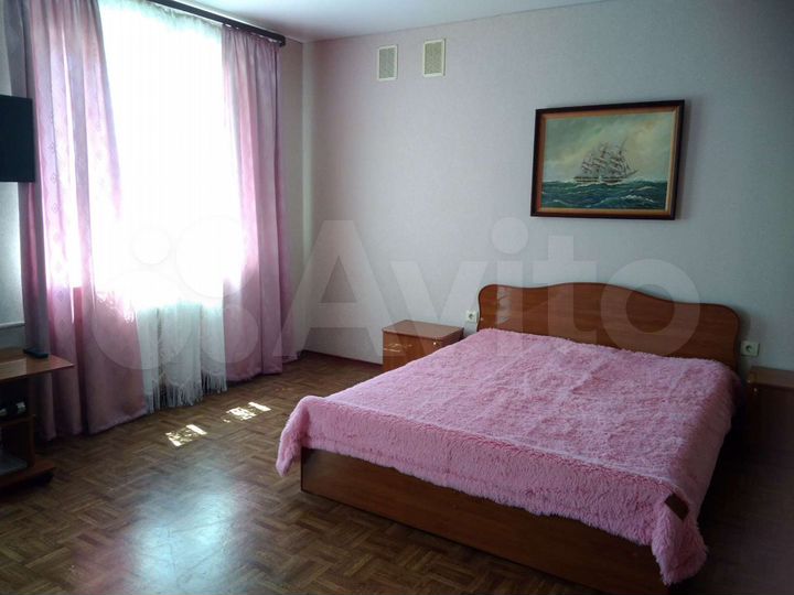 Комната 30 м² в 3-к., 3/3 эт.