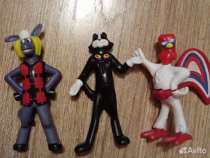 Игрушки из Киндер сюрприза 