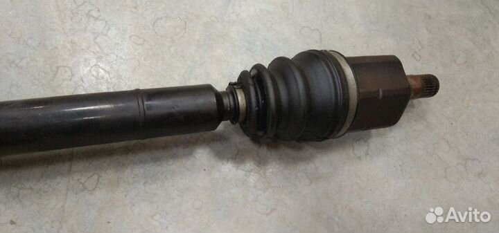 Привод передний правый Skoda Octavia A-5 Рестайлин