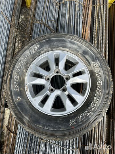 Запаска на land cruiser 200