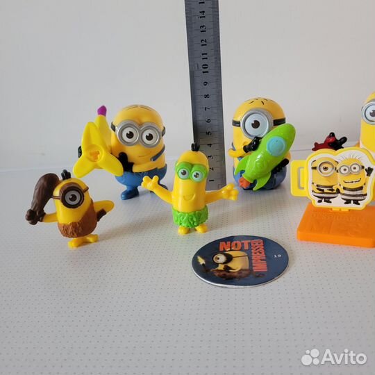 Коллекционные фигурки из макдональдса миньоны