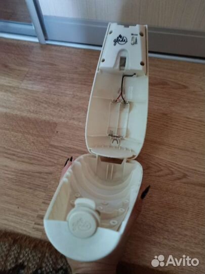 Автоматическое устройство для освежителя воздуха