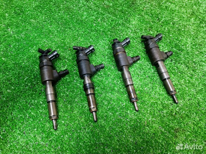 Топливная форсунка Peugeot 307 1,4 HDi