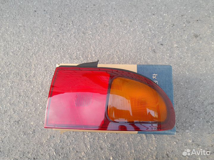 Hyundai Sonata 93-96 Фонарь задний правый Новый