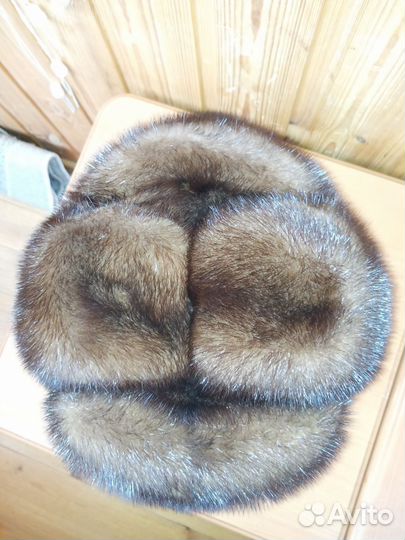 Мужская шапка