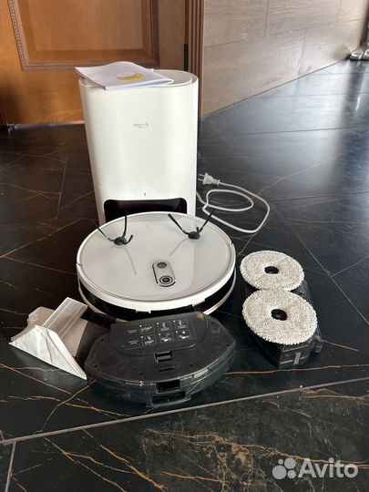 Робот пылесос со станцией самоочистки deerma