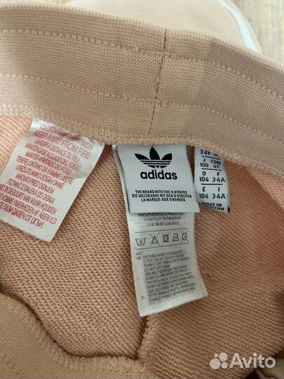 Спортивный костюм для девочки