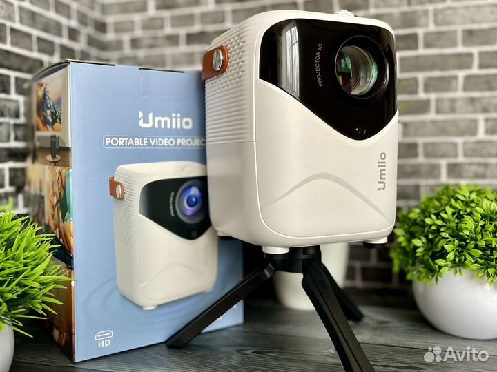 Проектор Umiio Q1 / Q2 на Android