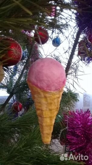 Ватная елочная игрушка мороженое