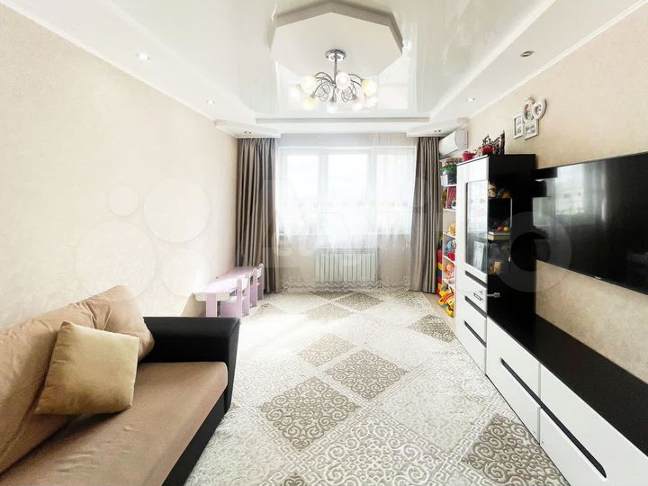 2-к. квартира, 64,4 м², 8/18 эт.