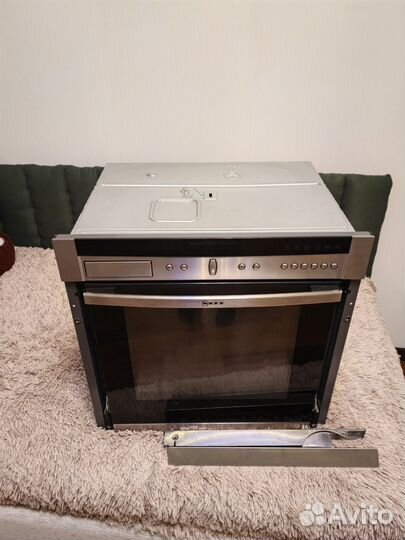 Духовой шкаф neff B46C74N0