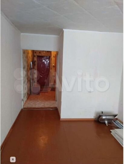 3-к. квартира, 50 м², 5/5 эт.