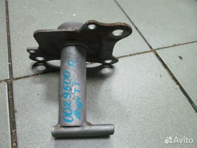 Кронштейн переднего бампера Audi Tt 1999-2006