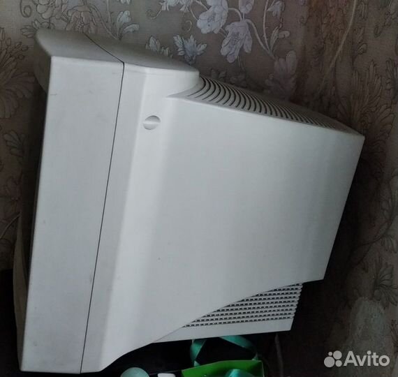 Монитор ViewSonic G55. Системный блок, панель
