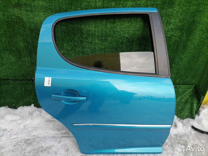 Дверь задняя правая Peugeot 207 WC