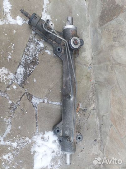 Рудевая рейка на мерседес спринтер.906