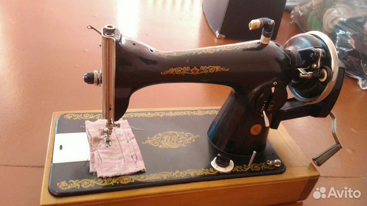 Швейная машинка