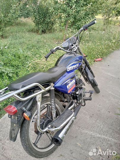 Продам мопед Alpha Omaks