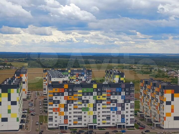 2-к. квартира, 66,3 м², 8/10 эт.