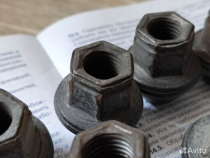 Гайки колеса Ford Focus 3 (без колпачков)