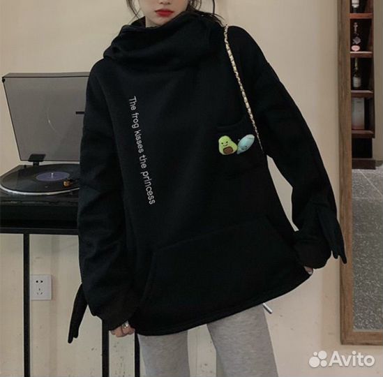 Худи, свитшот, брюки в клетку, платье