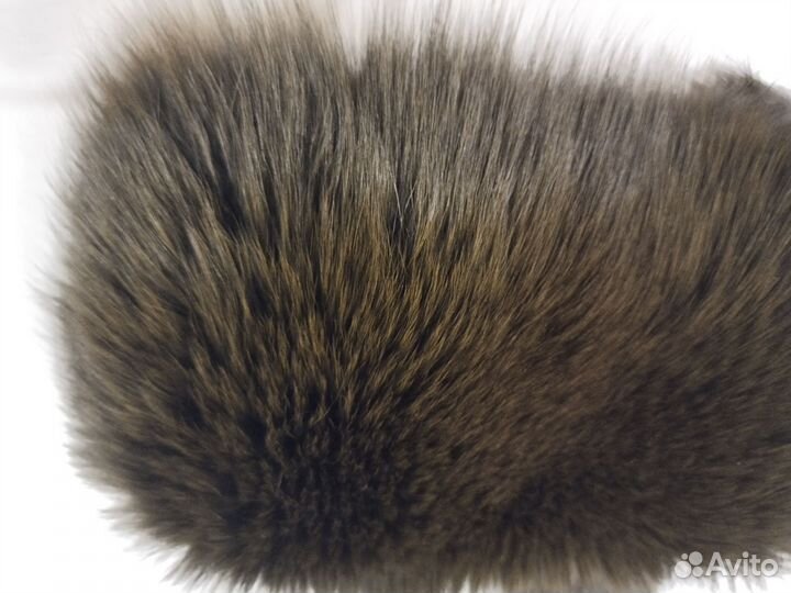 Меховой воротник с манжетами