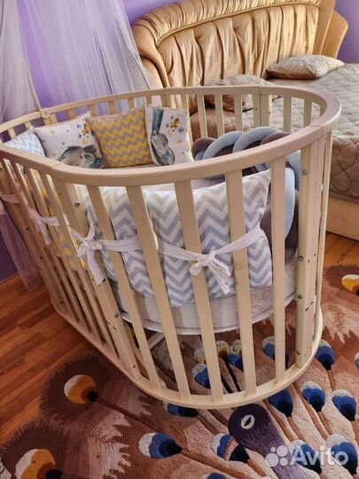 Детская кроватка трансформер с маятником