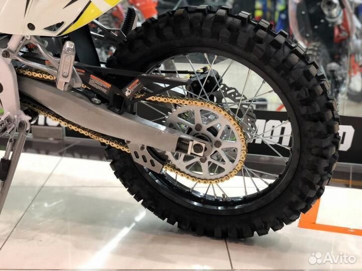 Мотоцикл Avantis FX 250 Lux (172FMM, возд.охл.)птс