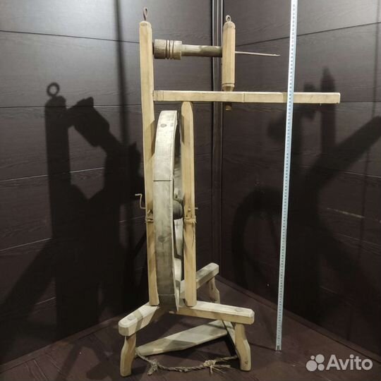 Старинная прялка