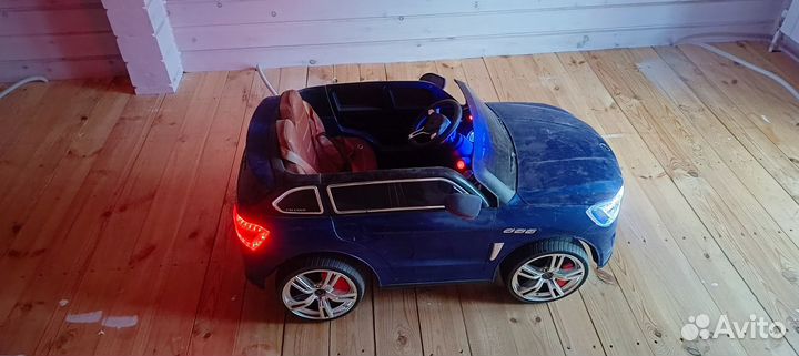 Детский электромобиль бу