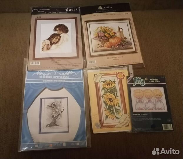 Наборы вышивок крестиком