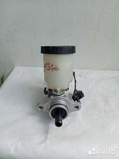 Главный тормозной цилиндр Мазда демио