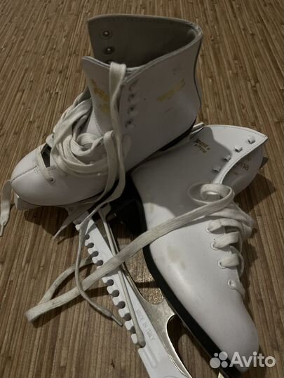 Фигурные коньки женские 39р