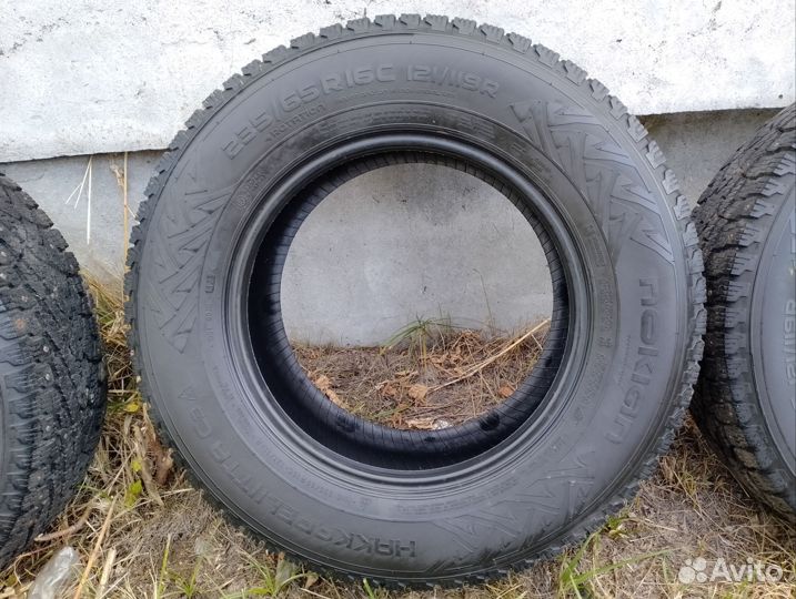 Nokian Tyres Hakkapeliitta C3 235/65 R16C