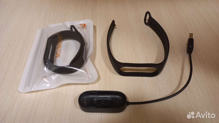 Браслет xiaomi mi band 5 и 6 + заряд. устройство