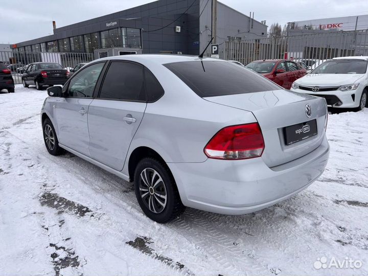 Volkswagen Polo 1.6 МТ, 2013, 288 000 км
